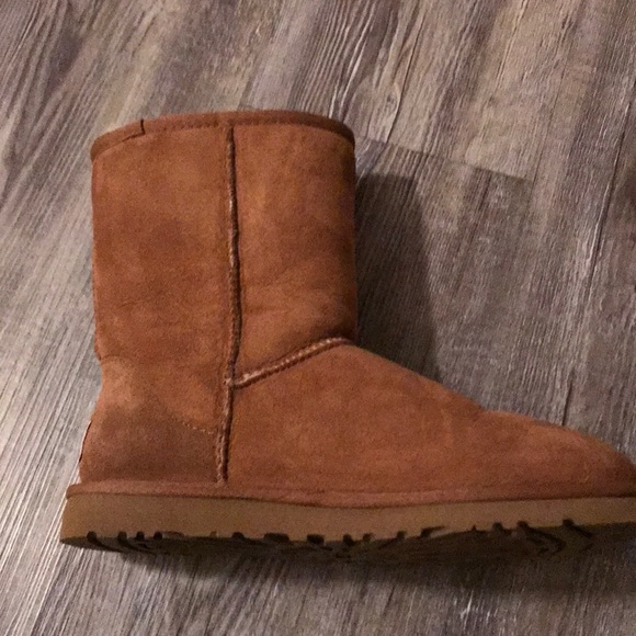 Ugg’s - Picture 3 of 6